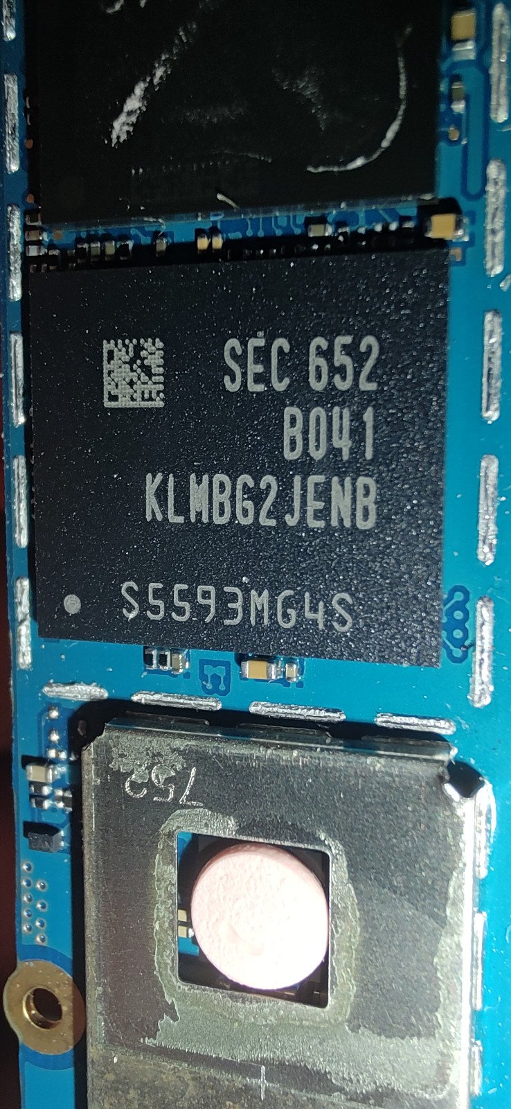 scrap phone mother board