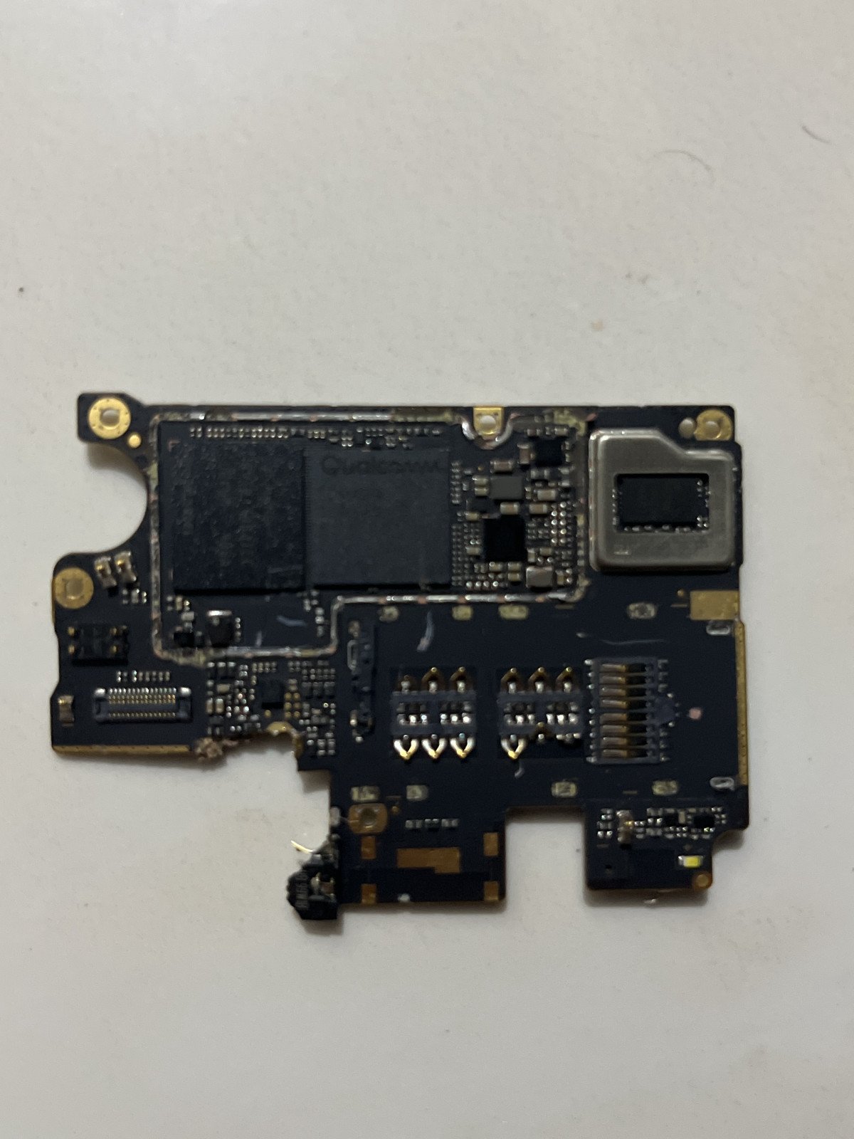 16GB, 2GB RAM